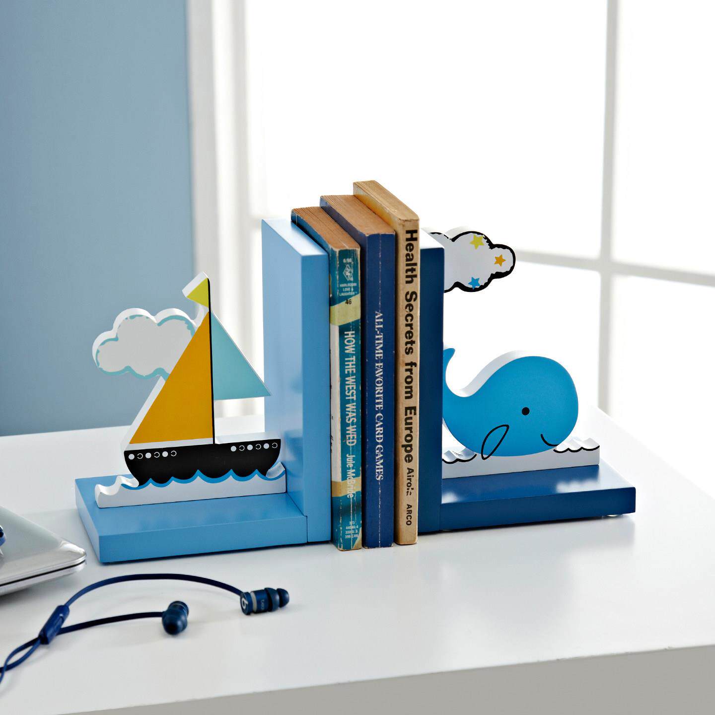 儿童房摆件男孩书架桌面书桌书立架书挡样品屋展示中心样板房软装