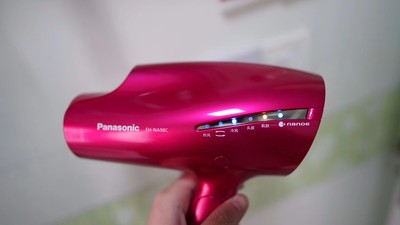 松下NA98C好还是戴森HD01好？区别差别在那？