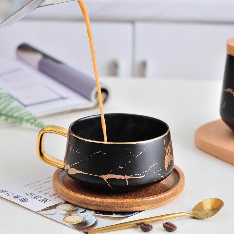新款直销北欧陶瓷咖啡杯马克杯子大理石纹家用水杯早餐杯带盖勺子