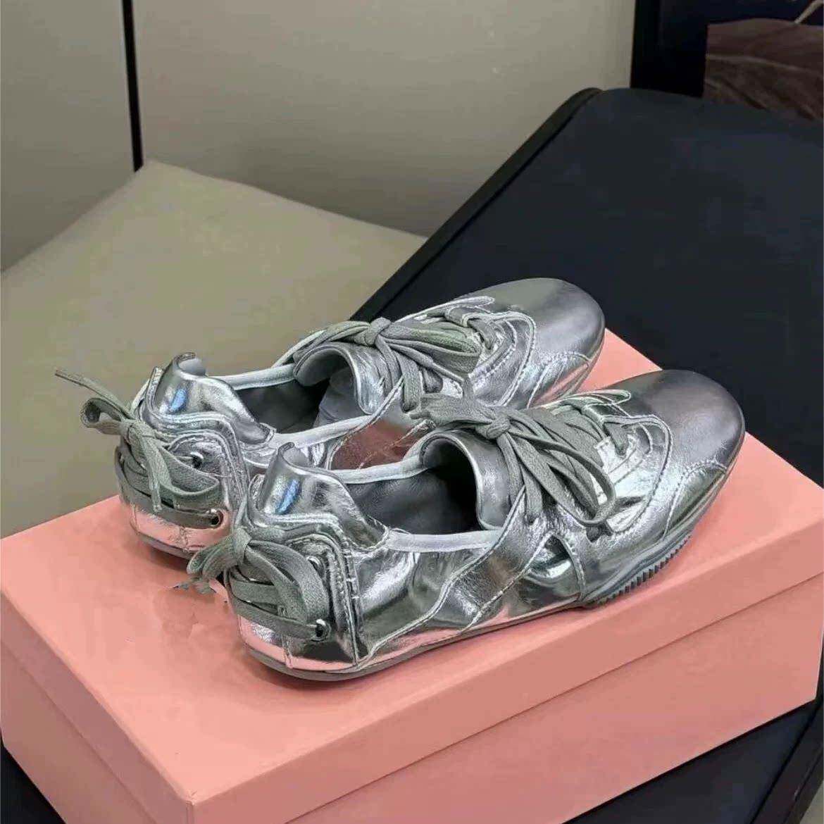鼎配版 元字母巨软超舒服蛋卷鞋女真皮26新款浅口薄底芭蕾舞单鞋