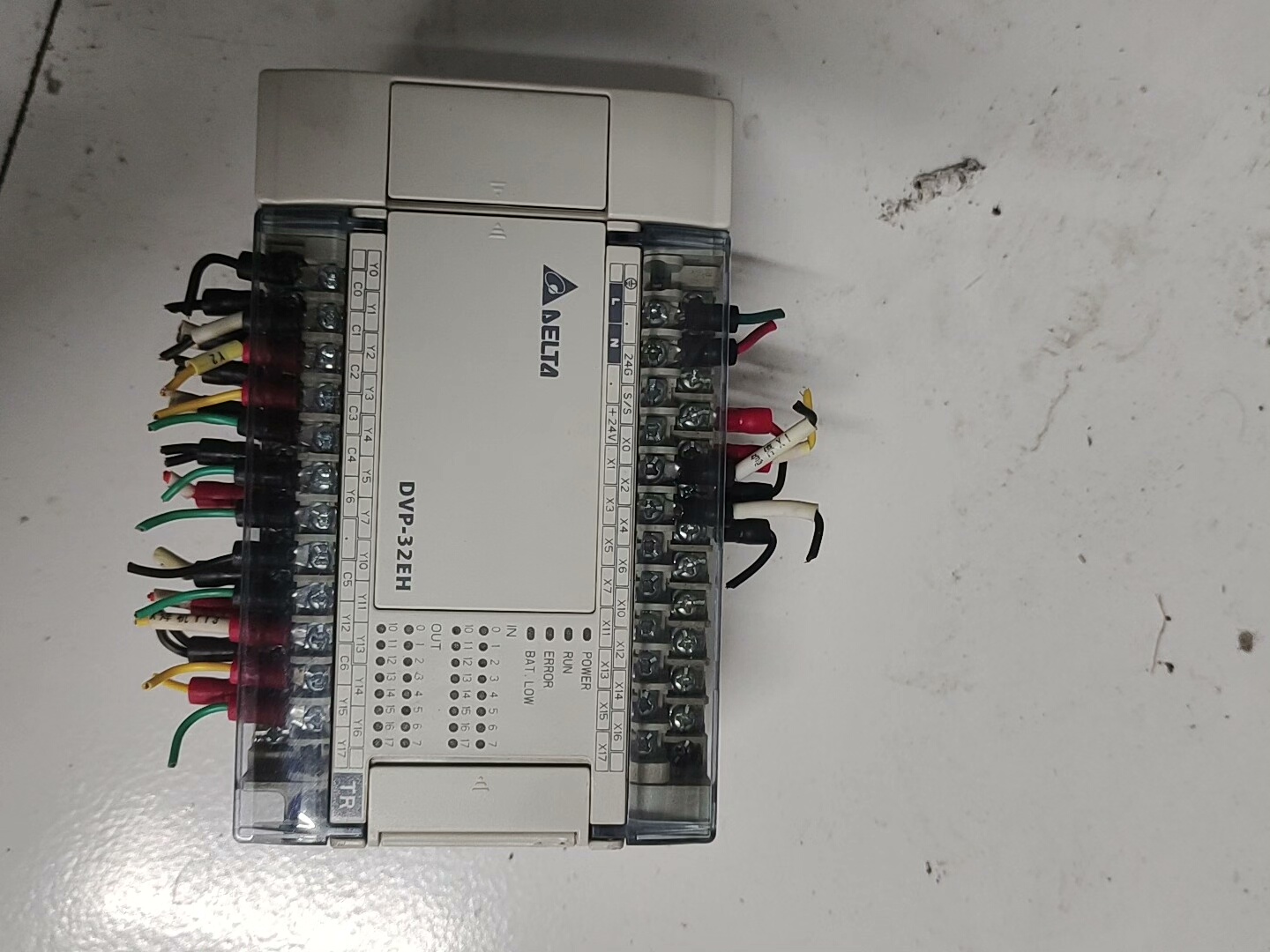 台达PLC   DVP32EH00T3，二手拆机，成色如图，