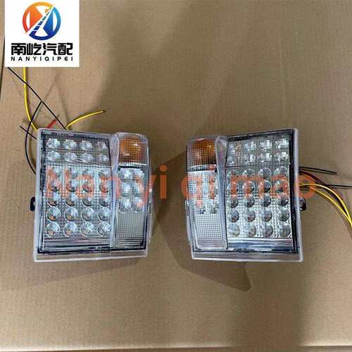 适用P420G470G440斯堪尼亚卡车泵车LED转向灯配件1387155 1385410