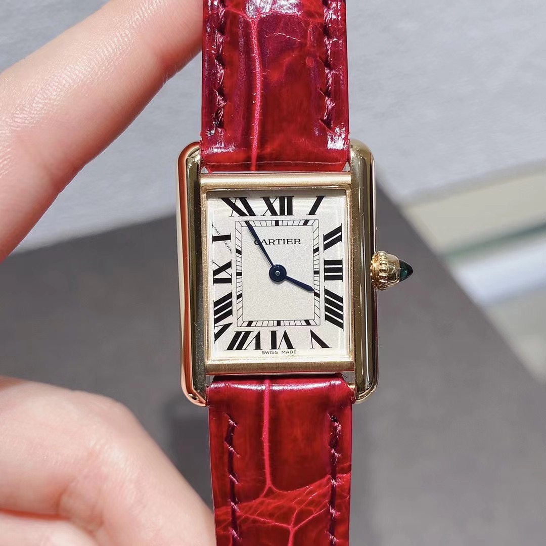 [9.8新]卡地亚坦克小号18k金W1529856石英29.5*22mm女士手表