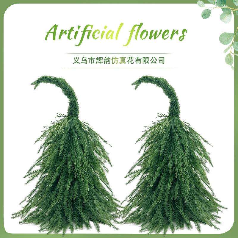 北欧仿真歪脖子圣诞树叶诺贝松落地摆件圣诞节摆件颜色可挑选
