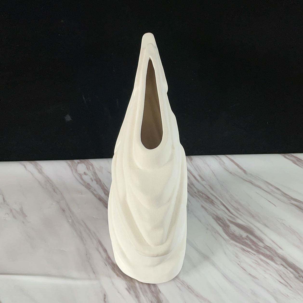 简约白色陶瓷叠加层叠花器花瓶摆件样板房花盆售楼处软装饰品