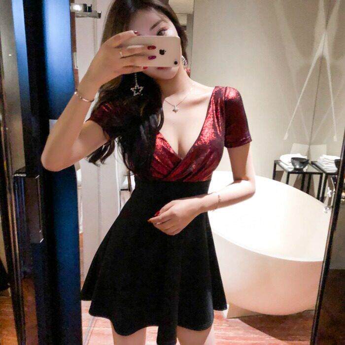 有女人味的连衣裙2024夏季新款女装夜店性感低胸领修身显瘦短裙