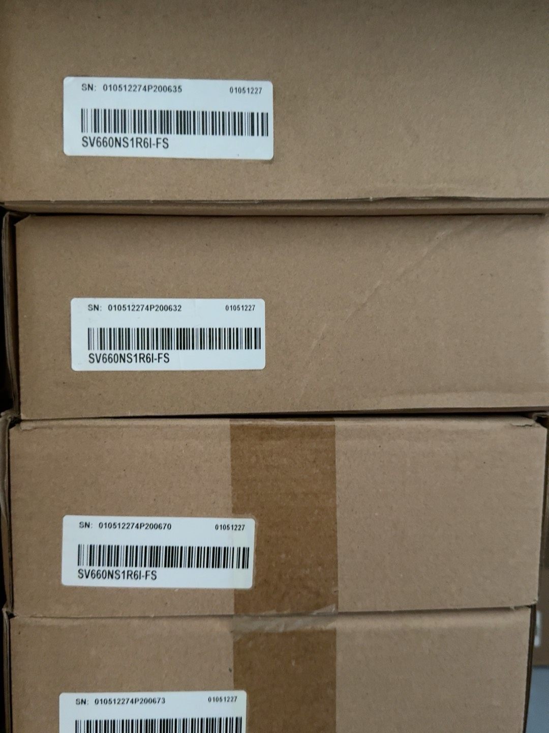 #控制器 汇川SV660NS1R6I-FS 全新正品，箱码一