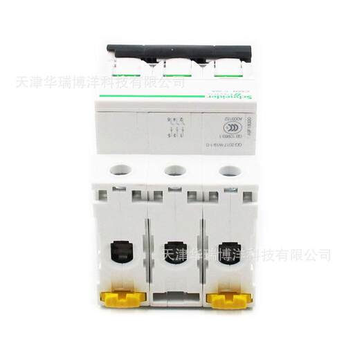 小型空气开关iC65N 3P C20断照明断路器A9F18320