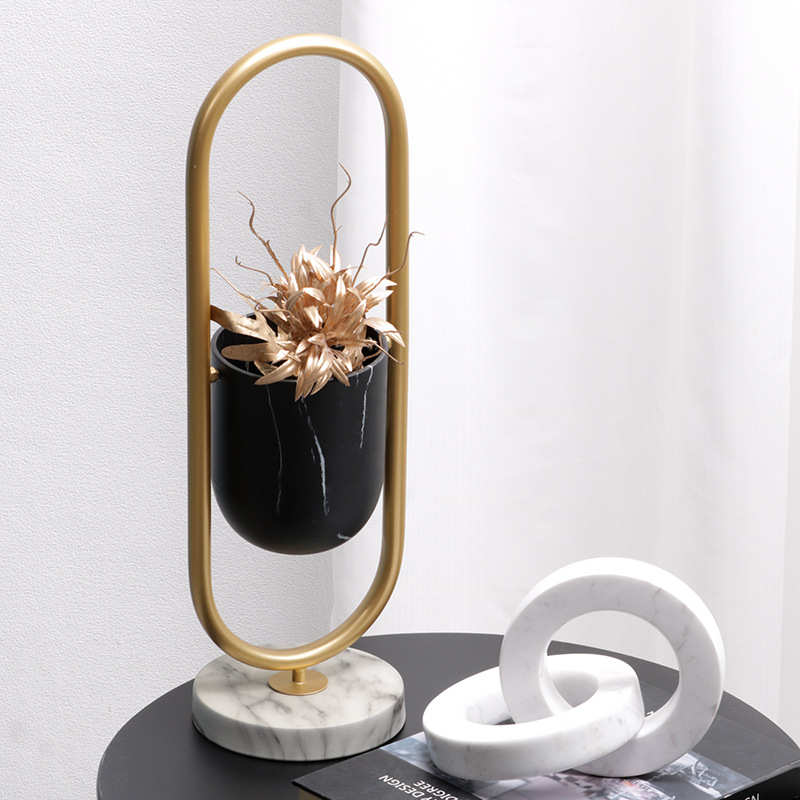 几何艺术感悬浮花瓶金属桌面造型摆件插花北欧家居装饰品吊篮花器