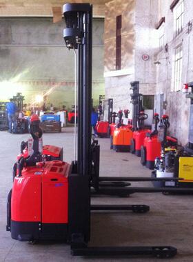 CDD14-920合力wwp宽支腿电动堆垛车1.4吨米堆高机全自动搬运叉车