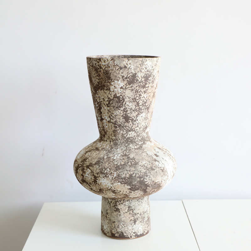 电镀银色花瓶北欧ins中古风镜面陶瓷花瓶花器艺术桌面摆件侘寂风