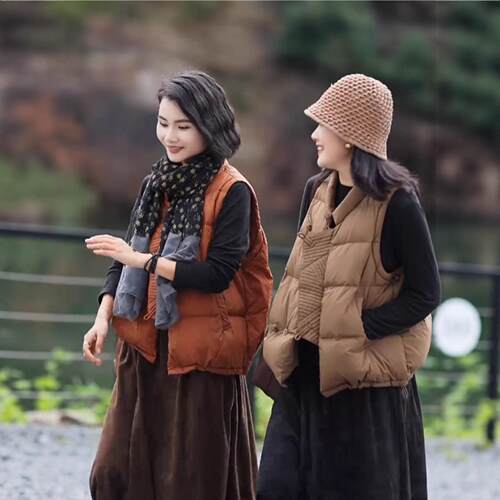 羽绒马甲女士新中式时髦洋气黑色90白鸭绒2025爆款巨好看咖色背心