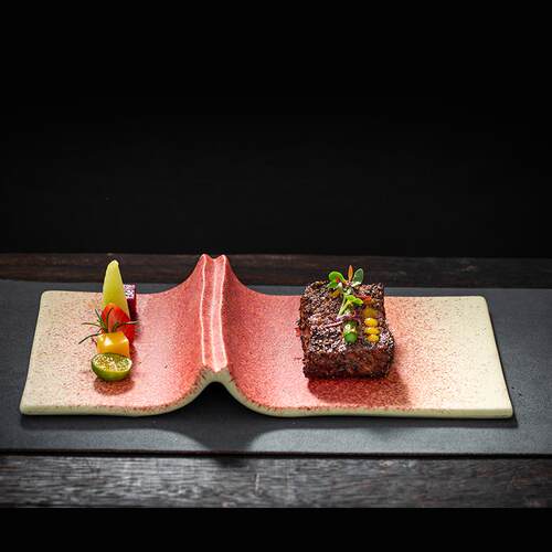酒店瓷红色釉陶形长方平料盘子分子理意境EIK融合菜餐具日式卷书