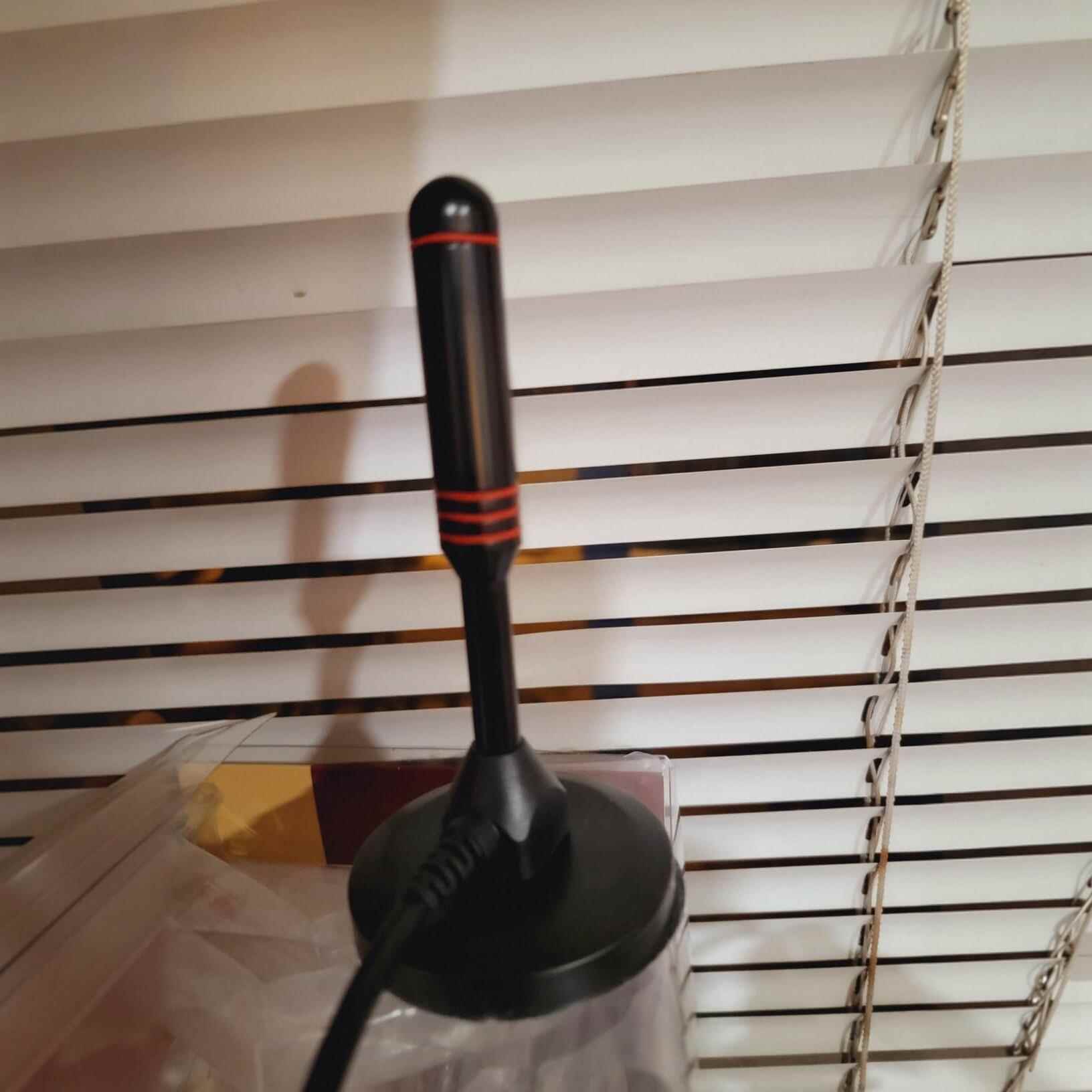轻骑吸盘TV Antenna DVB DTMB l数位电视天线F头tv头USB放大升级