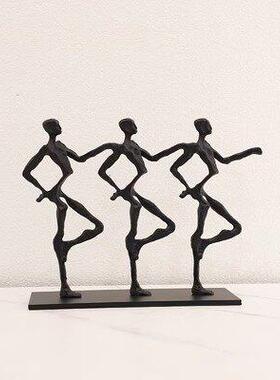 新中式金属创意人物造型工艺品样板间家居玄关电视柜桌面软装摆件