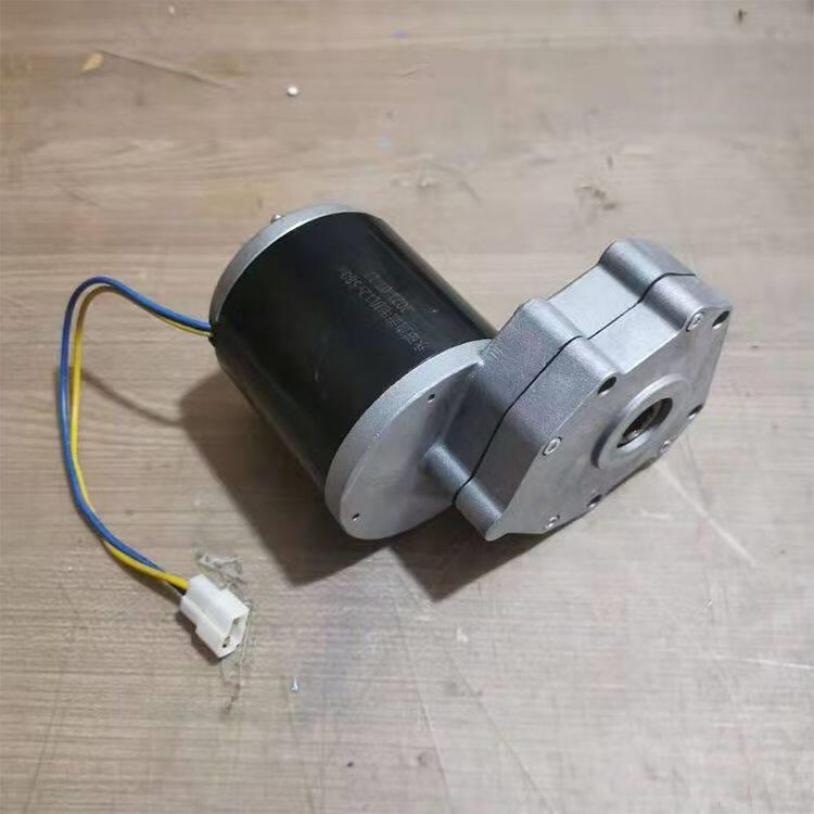 直流12V600W直流撒肥机电动施肥机播种机电机旋耕机大专用双箱