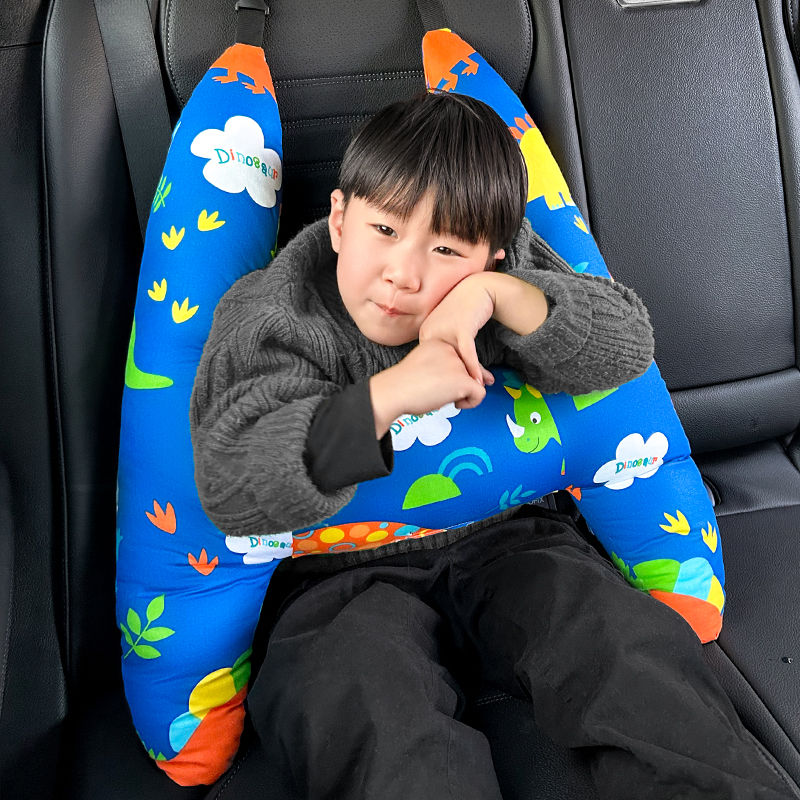 抱枕车用后排前排汽车睡觉抱枕卡通车载儿童保护脖颈坐车睡觉神器