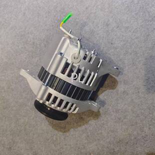 7现代60 5住友75挖掘机4D84发电机12V 适用小松PC30