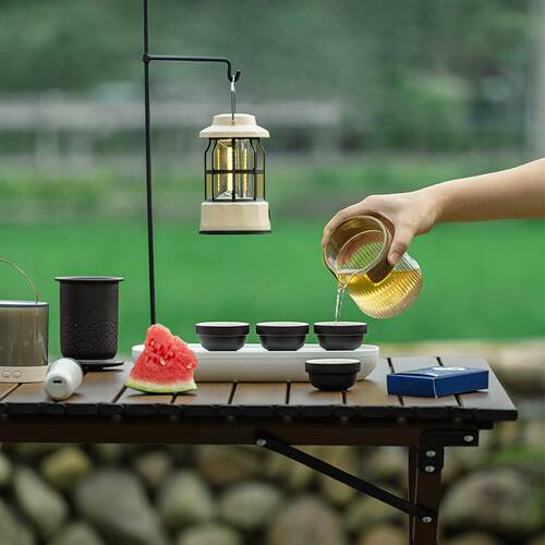 奔赴山野 户外露营茶具掼蛋K歌音响休闲娱乐趣味易收纳行李箱套装