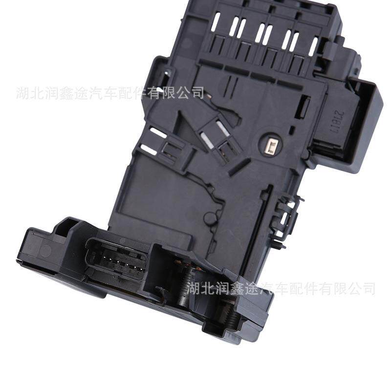 9811475080 9665878080 6500JE保险丝盒电瓶管理器适用508 DS5
