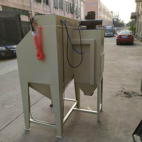 小型箱式喷砂机 9060手动喷砂机 磨具五金除锈翻新环保喷砂机
