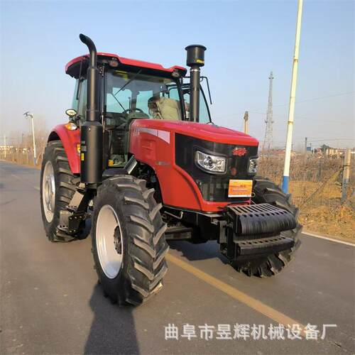 新款东方红LMA1504-C大型拖拉机 32+32带爬行档 四驱大型拖拉机
