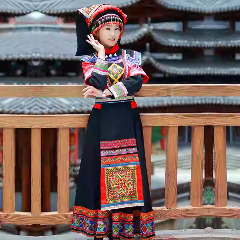 高档新款黎族舞服装成少旅数民族服饰人女舞蹈服演出服台表演服长