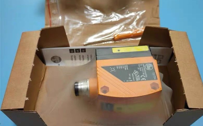 Ifm O2I104 多码读取器原装正品全新直拍