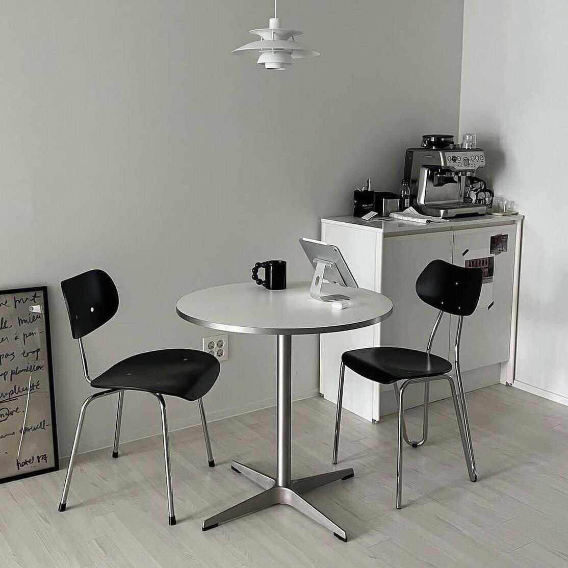 中古银色拉丝边西餐厅餐桌咖啡厅伊姆斯奶茶店圆桌方桌洽谈桌