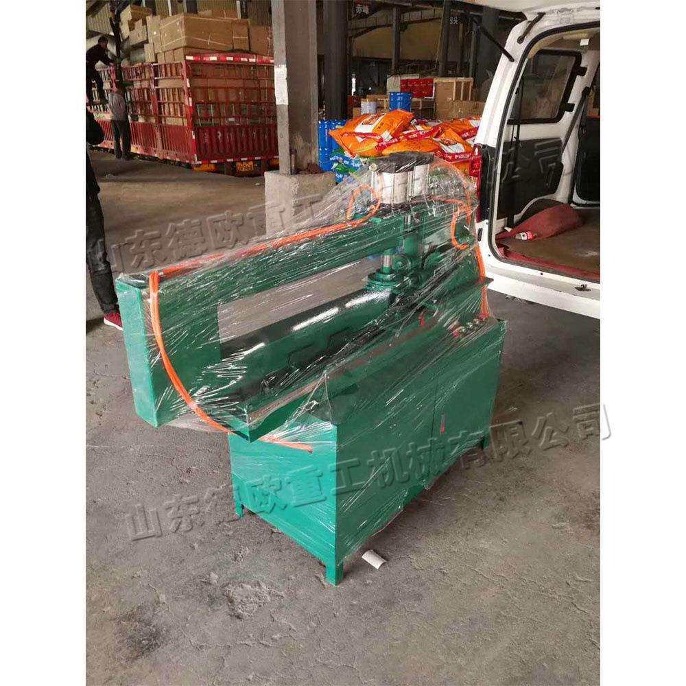 公路标志牌切圆压边机 圆形铝发光标牌裁切机 三角标牌弯边成型机