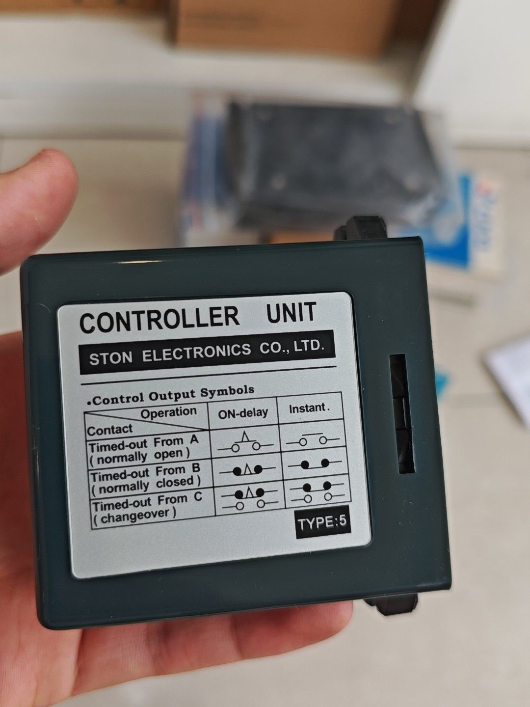 STON电子定时控制器G4Q-212S，台湾原装进口，带西门