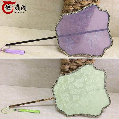 简约异型大团扇定制中国风汉服彷花罗长柄儿童小扇古风舞蹈女宫扇
