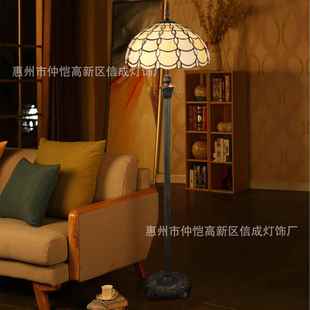 经典 蒂凡尼米黄花瓣透明珠子餐厅酒吧咖啡厅站立灯卧室书房落地灯