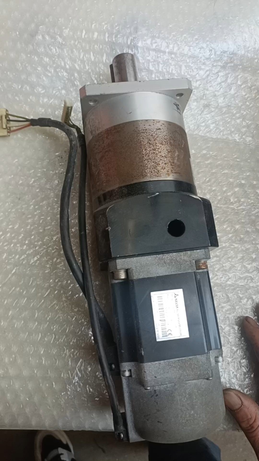 台达750W伺服电机带减速机，拆机成色如图，原装日本制造，性