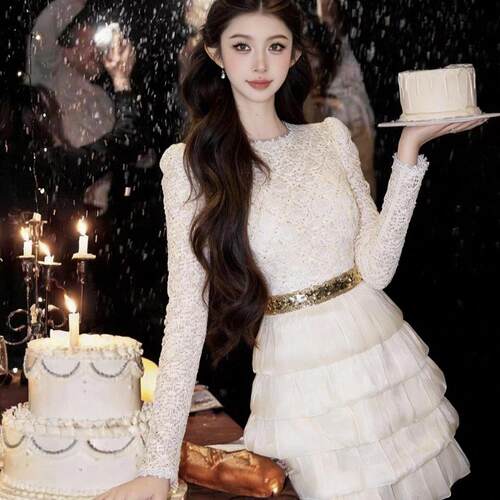 欧洲站蛋糕裙洋装女秋冬蕾丝拼接收腰气质短款生日party小礼服