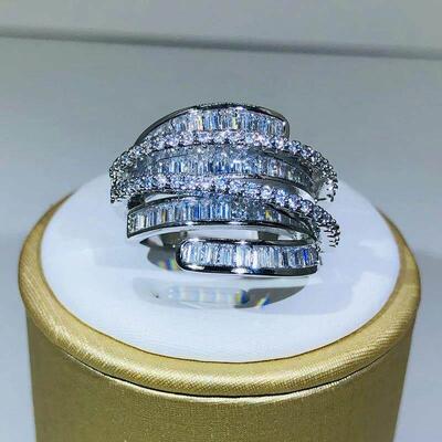 High Quality Interwoven Geometric White Zircon Ring 925 Silv