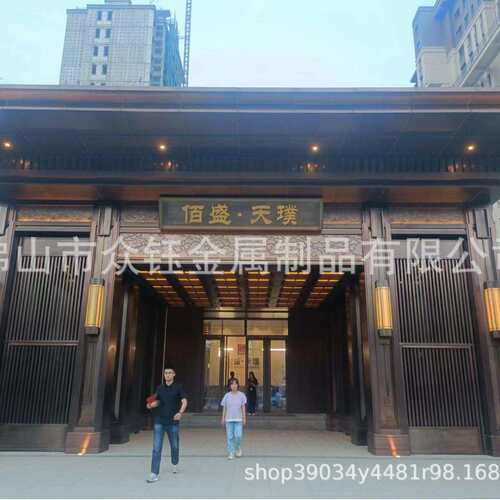 小区入口豪华中式复古仿铜大门售楼部中式古典园林门楼廊架