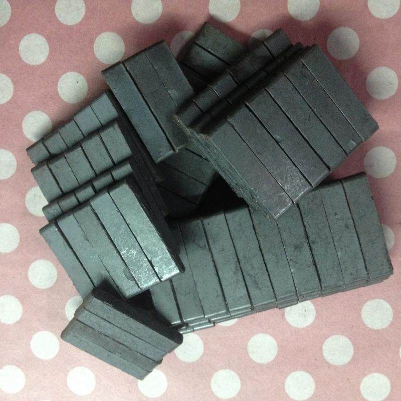 F37*5*6工厂直销软纱门磁铁门帘磁块防蚊纱门方条吸铁石