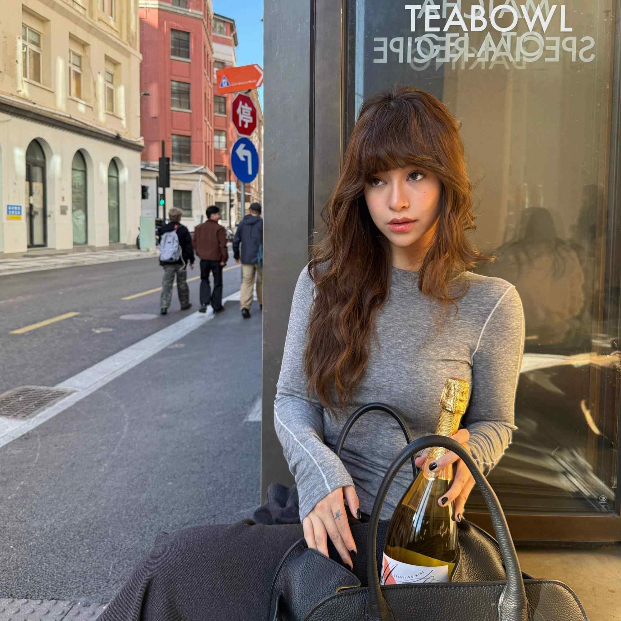 3ts 11/23 冬季修身打底衫高级感撞色针织衫内搭纯色显瘦上衣t恤