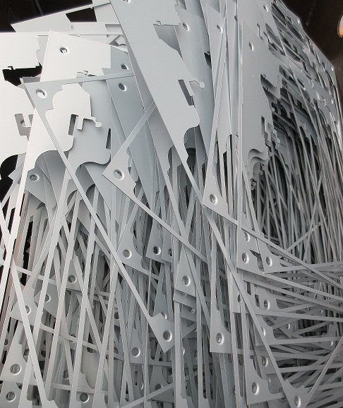 1月3日中山电镀锌铁板边角料一批网络拍卖公告