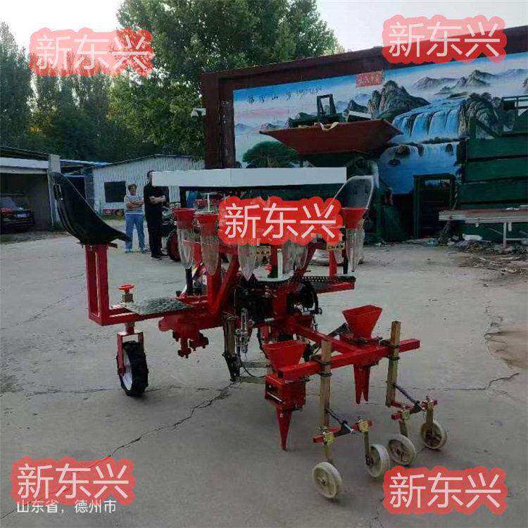 蔬菜移栽机秧苗栽苗机小麦辣椒栽苗机拖拉机牵引自走移栽机
