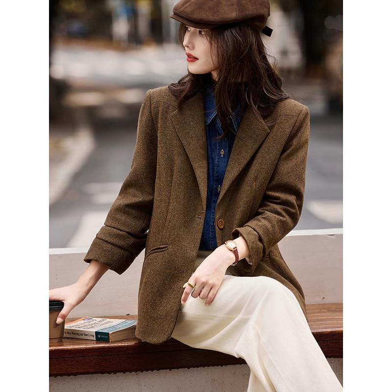 好货复古羊毛西装外套女新款冬季白鸭绒羽绒服女装大衣