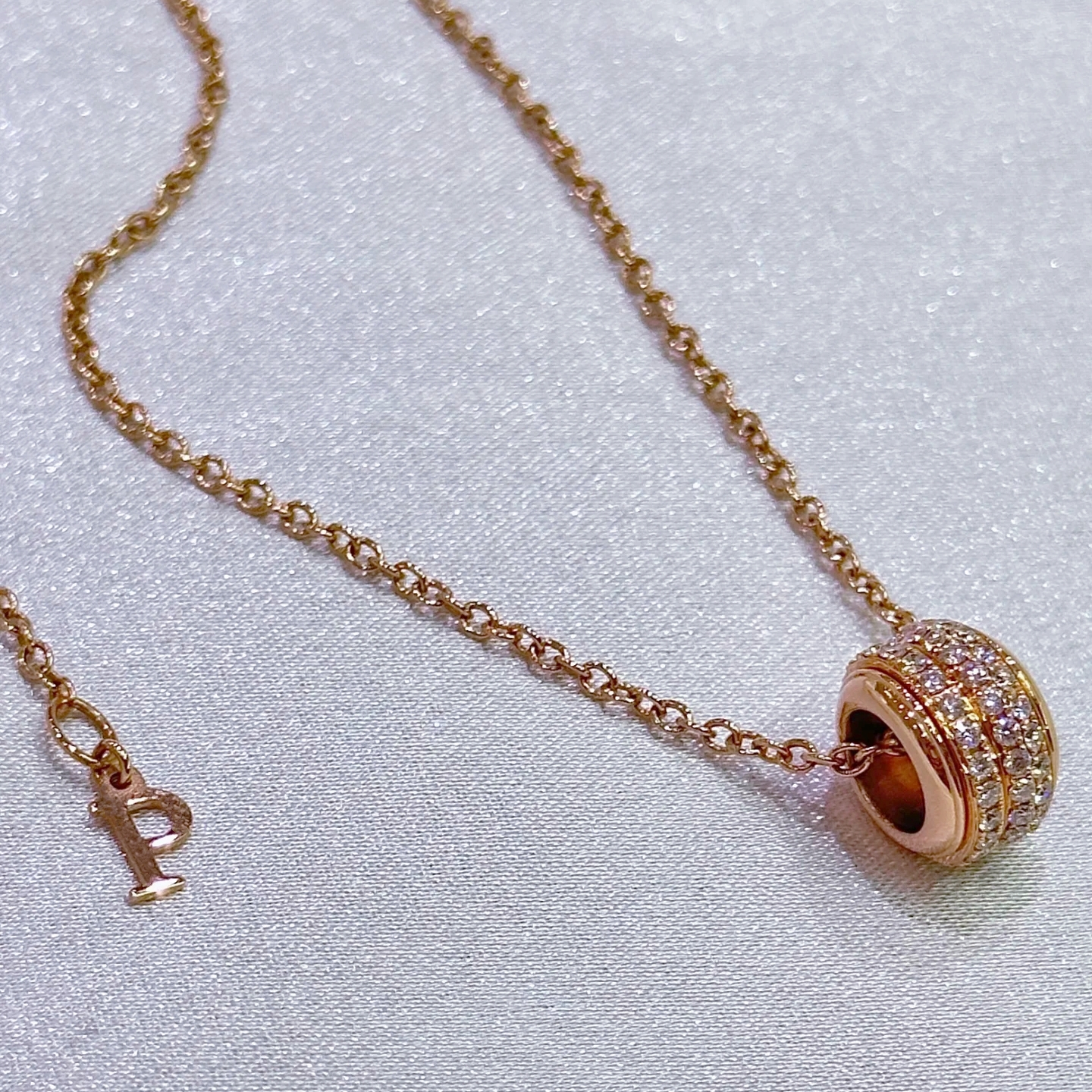 公价69000】99新伯爵时来运转18K玫瑰满钻项链正品G33P0088