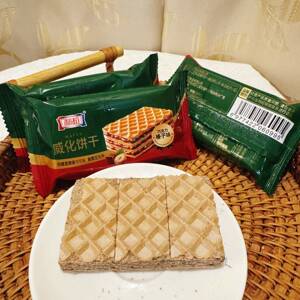 利拉威化饼干巧克力榛子味散称独立小包装巧克力夹心饼干早餐零食