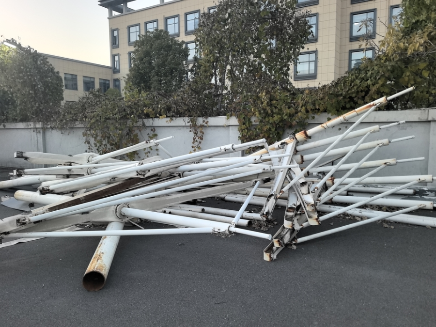 1月21日衢州常山县交通运输局一批报废充电站设备价值处置权（）网络拍卖公告