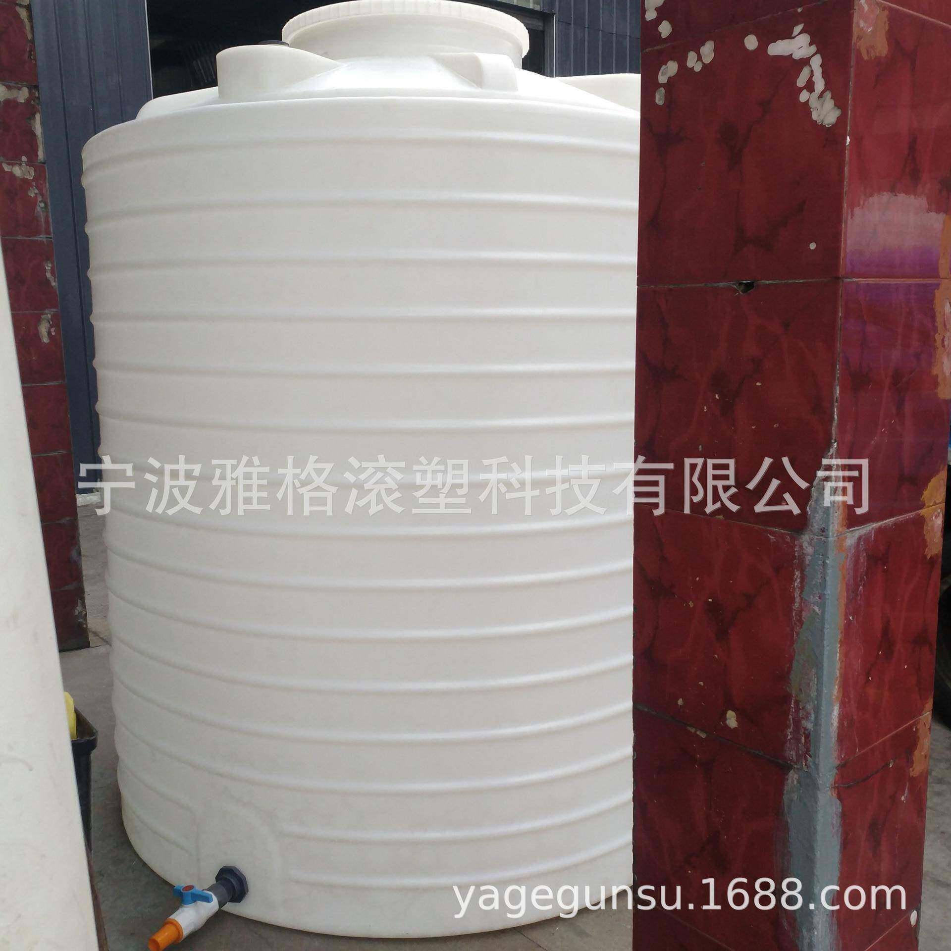 厂家现货供应5000L塑料水箱牛筋塑料水塔户外雨水收集桶