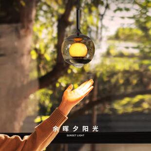 余 余晖助眠卧室床头吊灯可升降意式极简高级感手扫感应主卧伴睡