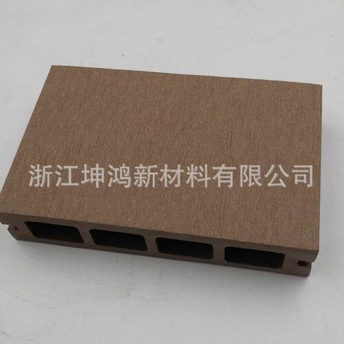 【一代方通装饰板】户外高木塑方通厂强QPO度防腐木家直销