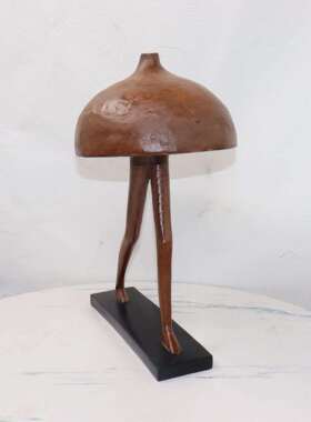 现列代简约创意品家居蘑菇人饰摆件树肌理纹抽象蘑菇人玄关脂柜陈