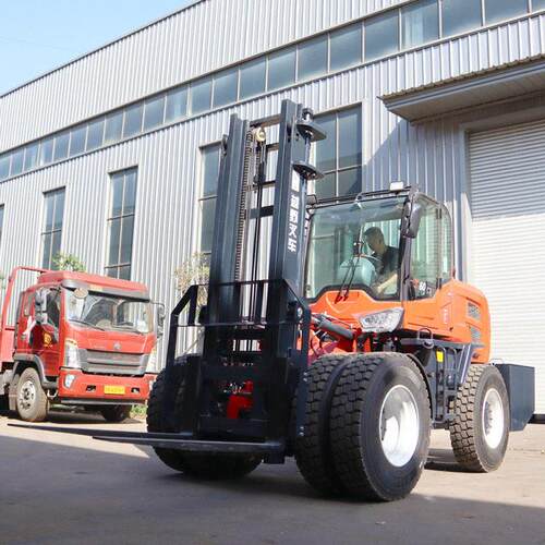Off-road Forklift Powerful and Versatile for All Terrains